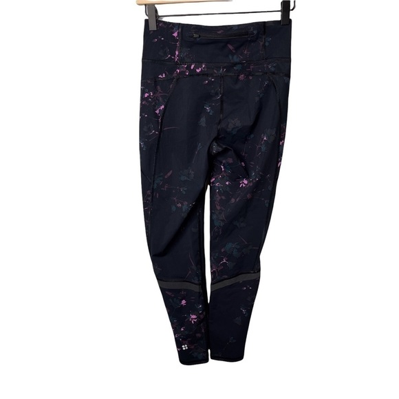 Sweaty Betty The Zero Gravity Black Daisy Print 7/8 Length Leggings Size XS - Picture 6 of 10
